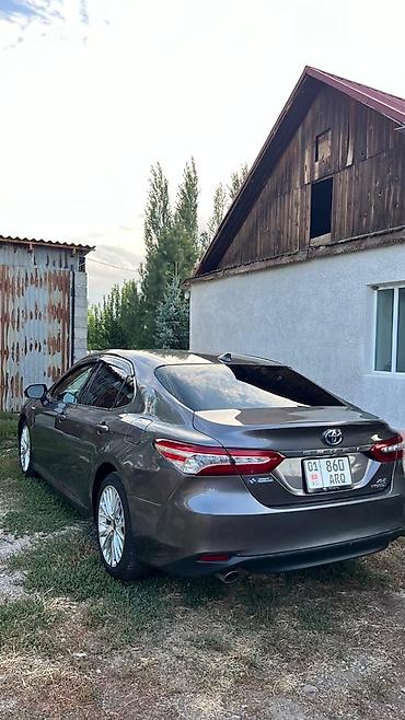 Унаа сатуу: Toyota Camry: 2018 г., Автомат, Бензин, Седан — 9