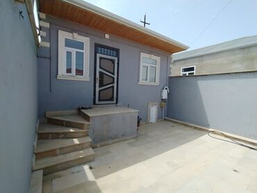 naximovda heyet evleri: Binəqədi qəs. 3 otaqlı, 90 kv. m, Yeni təmirli