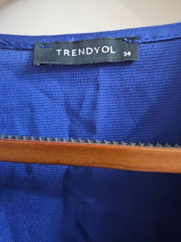 Köynək və bluzalar: Herbiri 5 AZN, YENIDIR -da lalafo.az — 13 Köynək və bluzalar: Herbiri 5 AZN, YENIDIR — 13