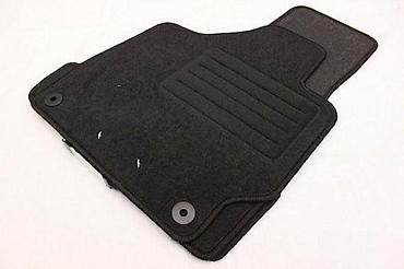 ORIGINAL TIPSKE TEPIH PATOSNICE PETEX AUDI TT 8J (4) | PETEX