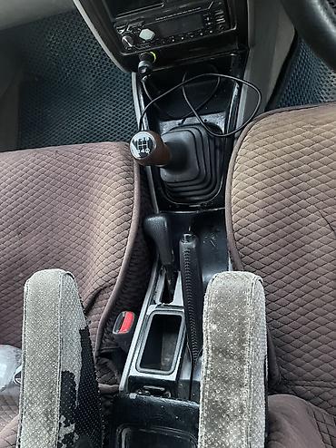 Транспорт: Subaru Forester: 2002 г., 2 л, Механика, Бензин, Кроссовер — 5