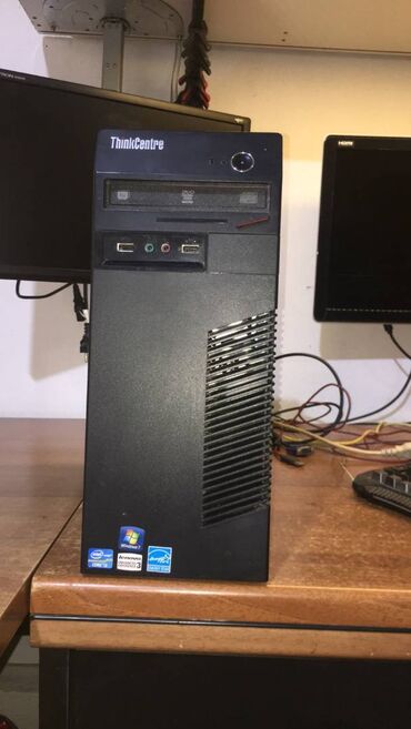 Desktop računari i radne stanice: Desktop Lenovo ThinkCentre M72E ful intel procesor intel i3-3220 na na lalafo.rs — 1 Desktop računari i radne stanice: Desktop Lenovo ThinkCentre M72E ful intel procesor intel i3-3220 na — 1