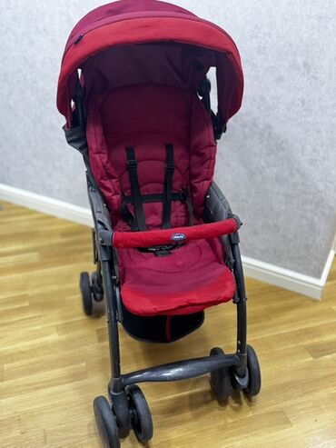 Классическая прогулочная коляска, Chicco