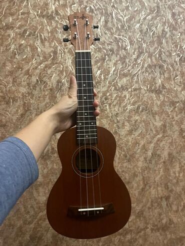 купить укулеле недорого: Укулеле сопрано mYcic (логотип на головке грифа). - Классическая