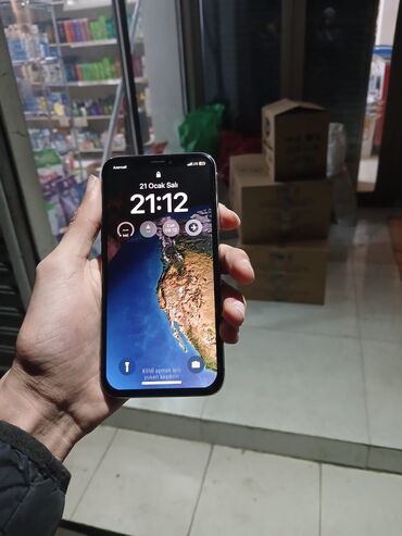 Apple iPhone: IPhone X, 64 GB, White Titanium, Zəmanət, Simsiz şarj