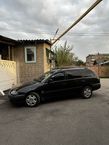 мотор водный: Toyota Avensis: 2002 г., 2 л, Механика, Дизель, Универсал