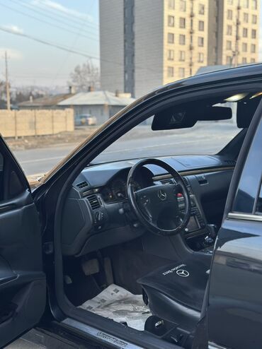 Mercedes-Benz: Mercedes-Benz E-Class: 2001 г., 4.3 л, Автомат, Бензин, Седан — 9