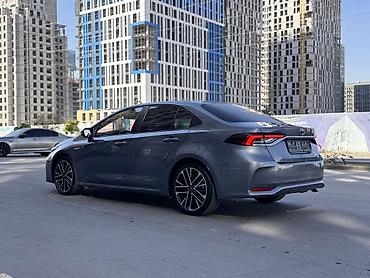 плафоны на ауди 80 б3: Toyota Corolla: 2023 г., 1.8 л, Вариатор, Гибрид, Седан — 3