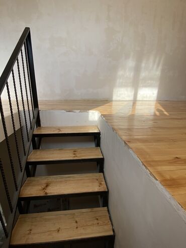 Həyət evləri və villaların satışı: İki mərtəbəli fərdi ev - Plan: 2 mərtəbə, daxildə metal karkaslı — 9