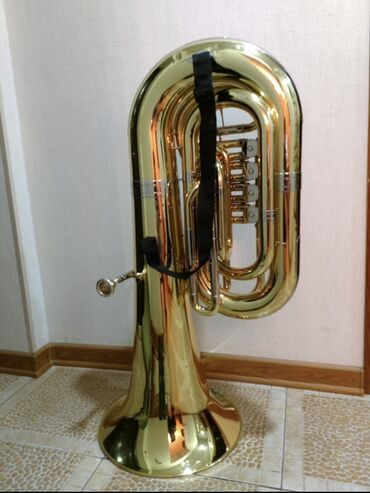 CD, DVD disklər və kassetlər: Yamaha tuba model YBB641 İnB Nəfəs aləti satıram. Ela veziyyetdedir