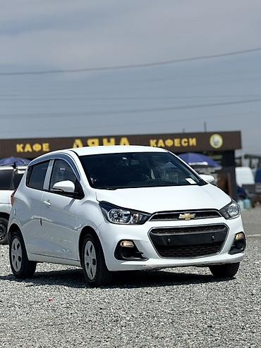 infinity fx35: Chevrolet Spark: 2016 г., 1 л, Автомат, Бензин, Хэтчбэк — 3