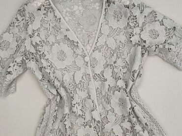 czy akryl jest dobry na sweter: Women`s cape, size XL (EU 42)