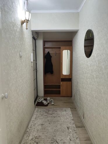 аренда квартиру на долгий срок: 2 бөлмө, Менчик ээси, Чогуу жашоосу жок, Жарым -жартылай эмереги бар