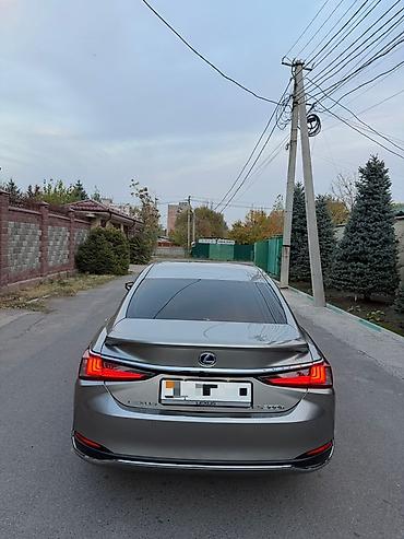 vaz 2105: Lexus ES: 2020 г., 2.5 л, Автомат, Гибрид, Седан — 5