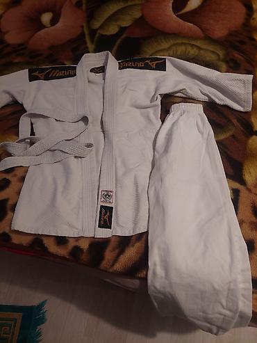 çadır kamp: Məhsul: Mizuno cüdo kimono dəsti Təsvir: - Brend: Mizuno - Dəst: üst — 1