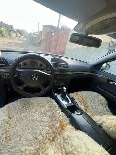 инструменты по коже: Чехлы Меховые, цвет - Белый, Universal Seat cover