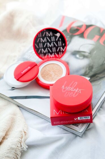пудра для лица: Миша Тональный кушон с матовым финишем Missha Velvet Finish Cushion
