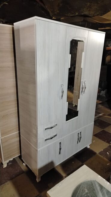 Dolablar: Yeni, Açılan, 3 qapılı Düz dolab, Qarderob, paltar dolabı, Azərbaycan — 25