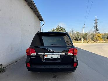 4: Toyota Land Cruiser: 2013 г., 4.6 л, Автомат, Газ, Внедорожник — 5