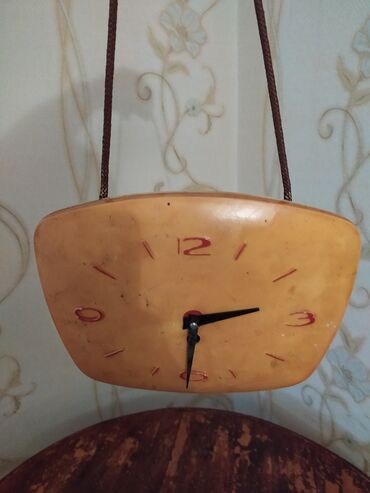 антикварные часы купить: Подвесные миханические часы СССР