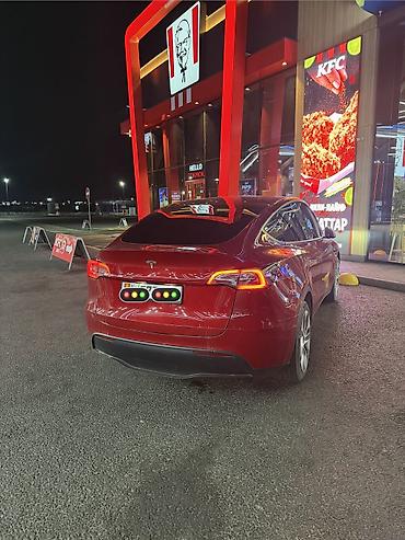 Tesla: Tesla Model Y: 2021 г., 0.1 - engine capacity л, Автомат, Электромобиль, Кроссовер — 5