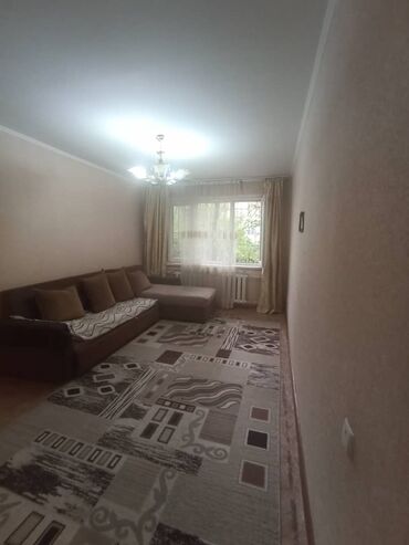 купить трёхкомнатную квартиру: 3 комнаты, 58 м², 104 серия, 1 этаж, Косметический ремонт