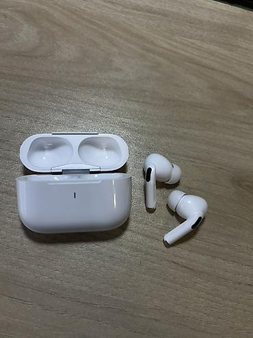 marshall qulaqliq: Salam airpods satılır. Dubaydan baha alınıb. Yenidir işlədilməyib — 5
