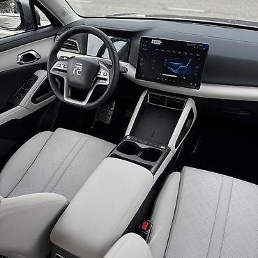 BYD: BYD Yuan Up: 2025 г., Автомат, Электромобиль, Кроссовер — 11