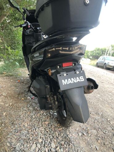 Скутеры: Макси-скутер 150 куб. см, Бензин, Б/у — 2