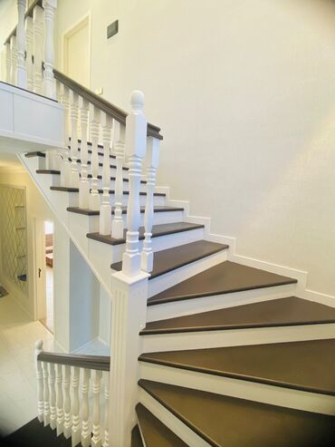 Günlük kirayə evlər: Quba-Qəşrəşdə mesenin Qəçrəşə girisdə iki mərtəbəli Villa günlük -da lalafo.az — 3 Günlük kirayə evlər: Quba-Qəşrəşdə mesenin Qəçrəşə girisdə iki mərtəbəli Villa günlük — 3