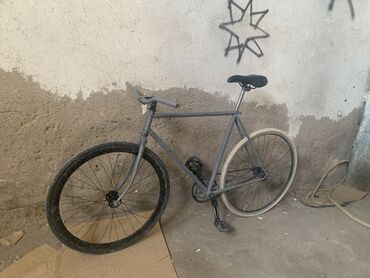 велосипеды бишкек дордой: Городской велосипед-фиксер (single speed) - Рама: стальная