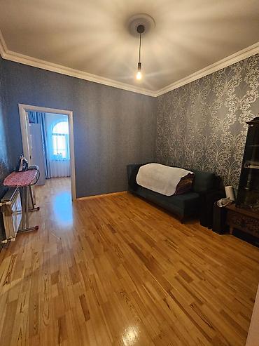 Həyət evləri və villaların satışı: Təcili Satış 5 sotda 3 ev🏠 2 sotda 2 mərtəbə ev hər mərtəbənin -da lalafo.az — 15 Həyət evləri və villaların satışı: Təcili Satış 5 sotda 3 ev🏠 2 sotda 2 mərtəbə ev hər mərtəbənin — 15