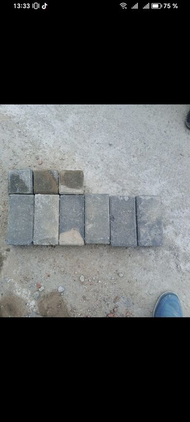 Digər döşəmə materialları: Digər döşəmə materialları