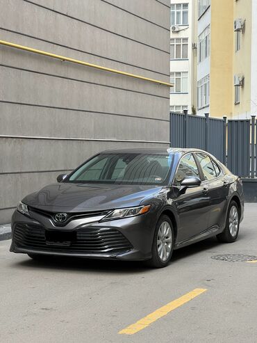 обшивка салона зил 130: Toyota Camry: 2019 г., 2.5 л, Автомат, Бензин, Седан