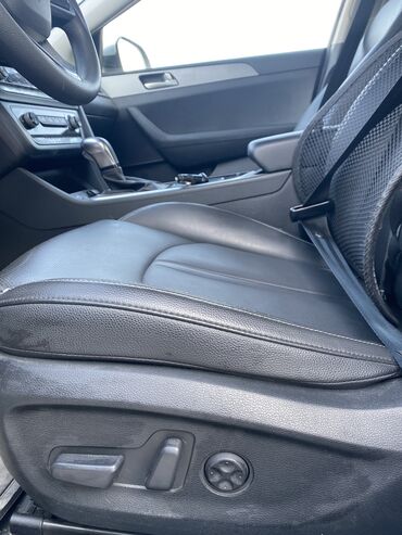 Hyundai: Hyundai Sonata: 2019 г., 2 л, Автомат, Газ, Седан — 8