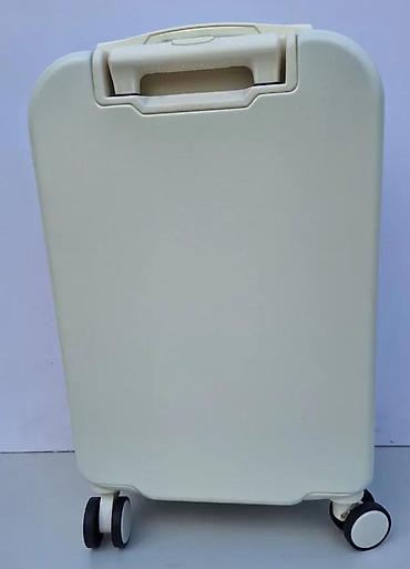 Putni koferi i torbe: Ručni kofer Cinnamoroll – tvrdi ABS - Dizajn: krem bela školjka sa — 9