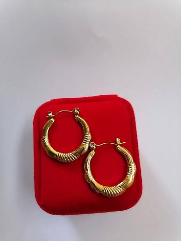 Minđuše: Minđuše – više modela (obruči) - Materijal: žuti ton metala visokog — 13
