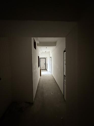 дом недостроенный: 3 комнаты, 90 м², Ак-Орго ж/м Элитка, 8 этаж, ПСО (под самоотделку) — 5