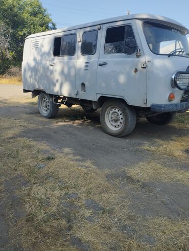 УАЗ: УАЗ 452 Buhanka: 1982 г., 2.4 л, Механика, Бензин, Внедорожник — 24