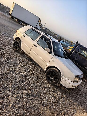 Volkswagen: Volkswagen Golf: 1997 г., Механика, Бензин, Хэтчбэк — 5