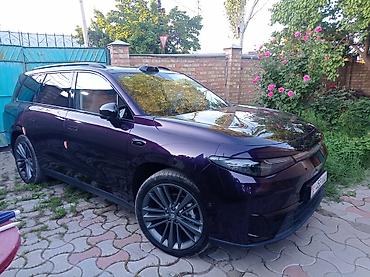 Lexus: Lexus : 2024 г., Гибрид — 1