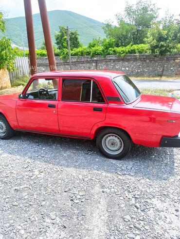 07 maşin: VAZ (LADA) 2107: 1.6 l | 1995 il | 18188 km Universal