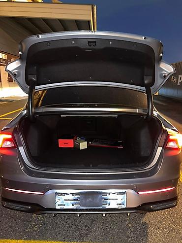 k5 kia: Kia K5 – müasir sedan Xarici: - Gümüş rəngli kuzov, idman üslubunda — 6