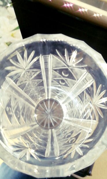 Vazalar: Vaza dəsti, Xrustal — 9