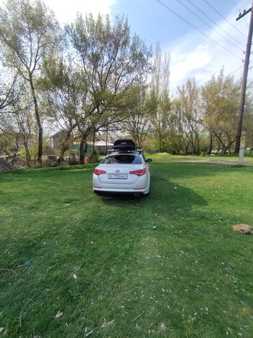Kia: Kia K5: 2011 г., 2 л, Типтроник, Газ, Хэтчбэк