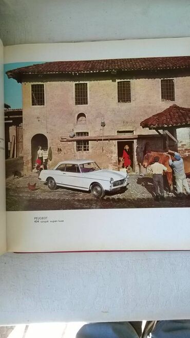 Knjige i stripovi: Knjiga:Style auto 1963.,160 str. ita/eng.(13 dizaajnera za auto — 7