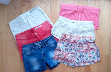 Shorts, Britches: S (EU 36), Viscose, color - Multicolored, Stripes