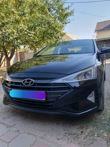 антена на авто: Hyundai Avante: 2018 г., 1.6 л, Автомат, Бензин, Седан