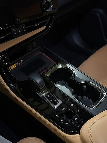 roewe ei5 2021: Lexus NX: 2022 г., 2.5 л, Автомат, Гибрид, Кроссовер — 6