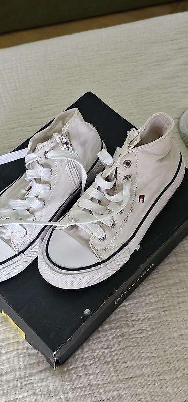 Krossovkalar: Rəng - Ağ Krossovkalar, Tommy Hilfiger, Ölçü: 35, Uniseks — 2